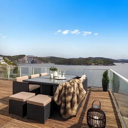 Villa Beachfront Villa With Jacuzzi, Cinema & Canoe